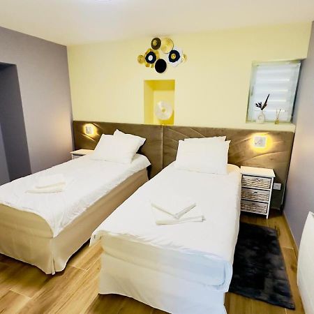 Appartement Cosy A Réminiac מראה חיצוני תמונה