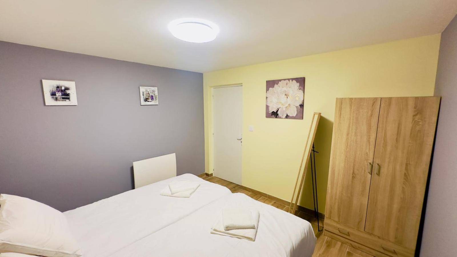 Appartement Cosy A Réminiac מראה חיצוני תמונה